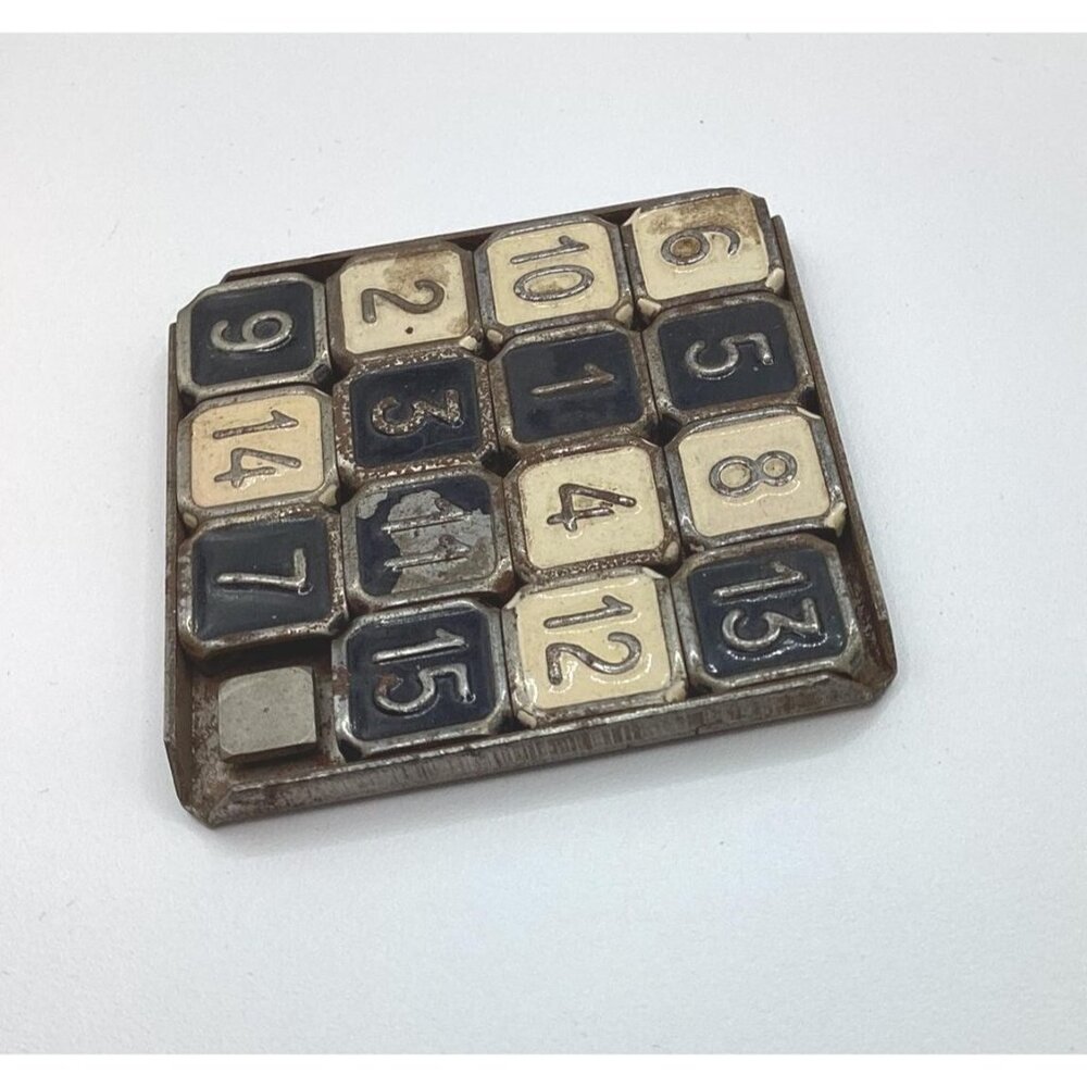 1930s Metal-Enamel Slide Numbers Puzzle Game Modern Brands Inc NY IMP Made In US